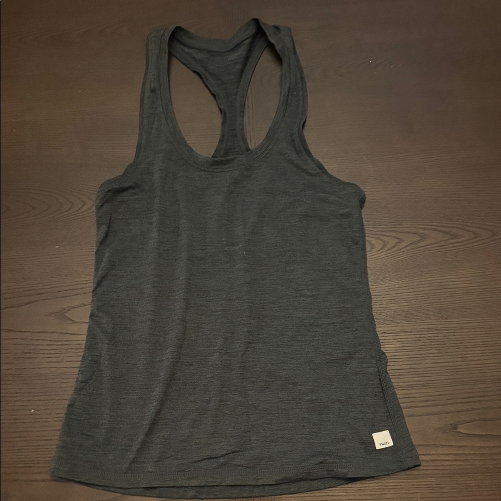 Vuori Racerback Performance Tank Charcoal Gray XS Athletic Workout Top
